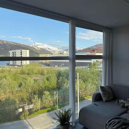 Apartment 3rd Floor With View